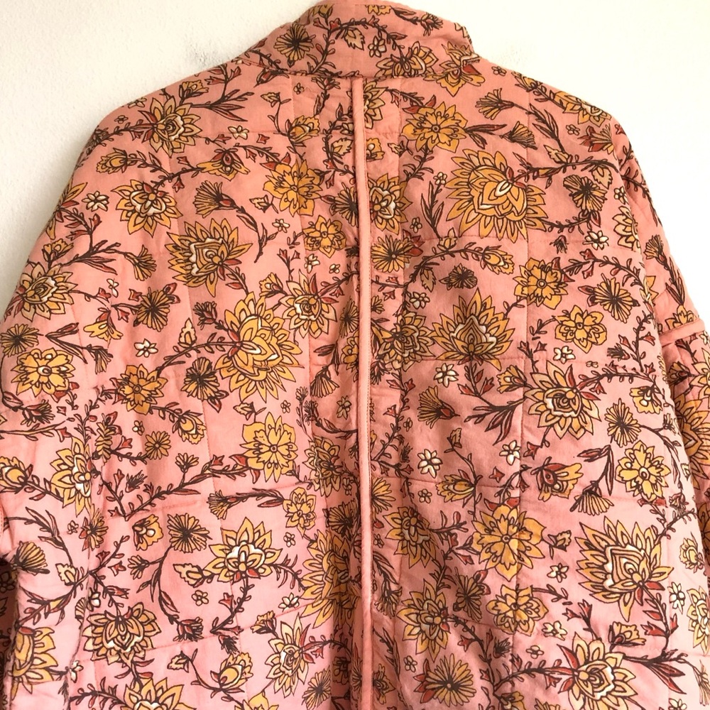 NWT Free People Chloe Quilted Dolman Jacket in Peach Combo Floral Size Medium - Picture 10 of 12